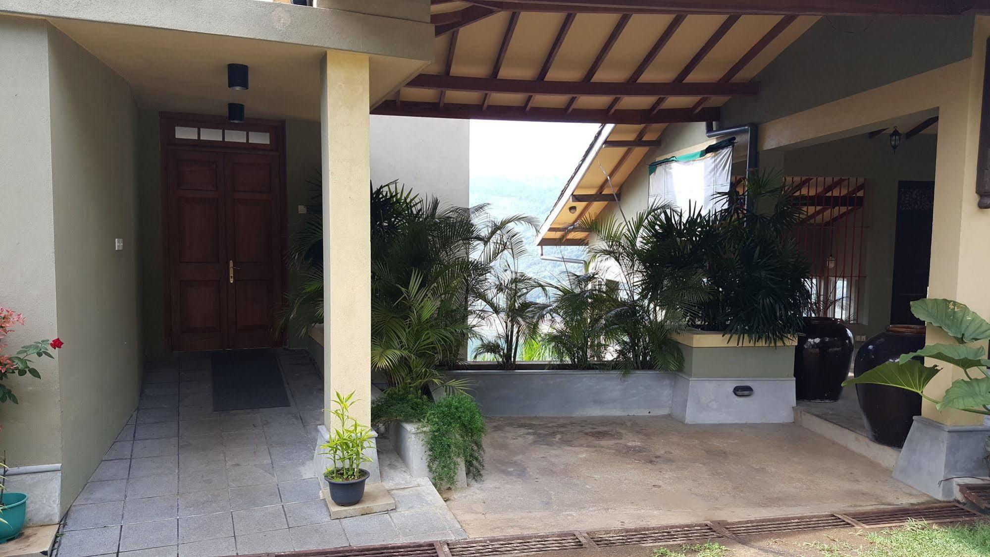 Albatross Boutique Villa Kandy Eksteriør billede