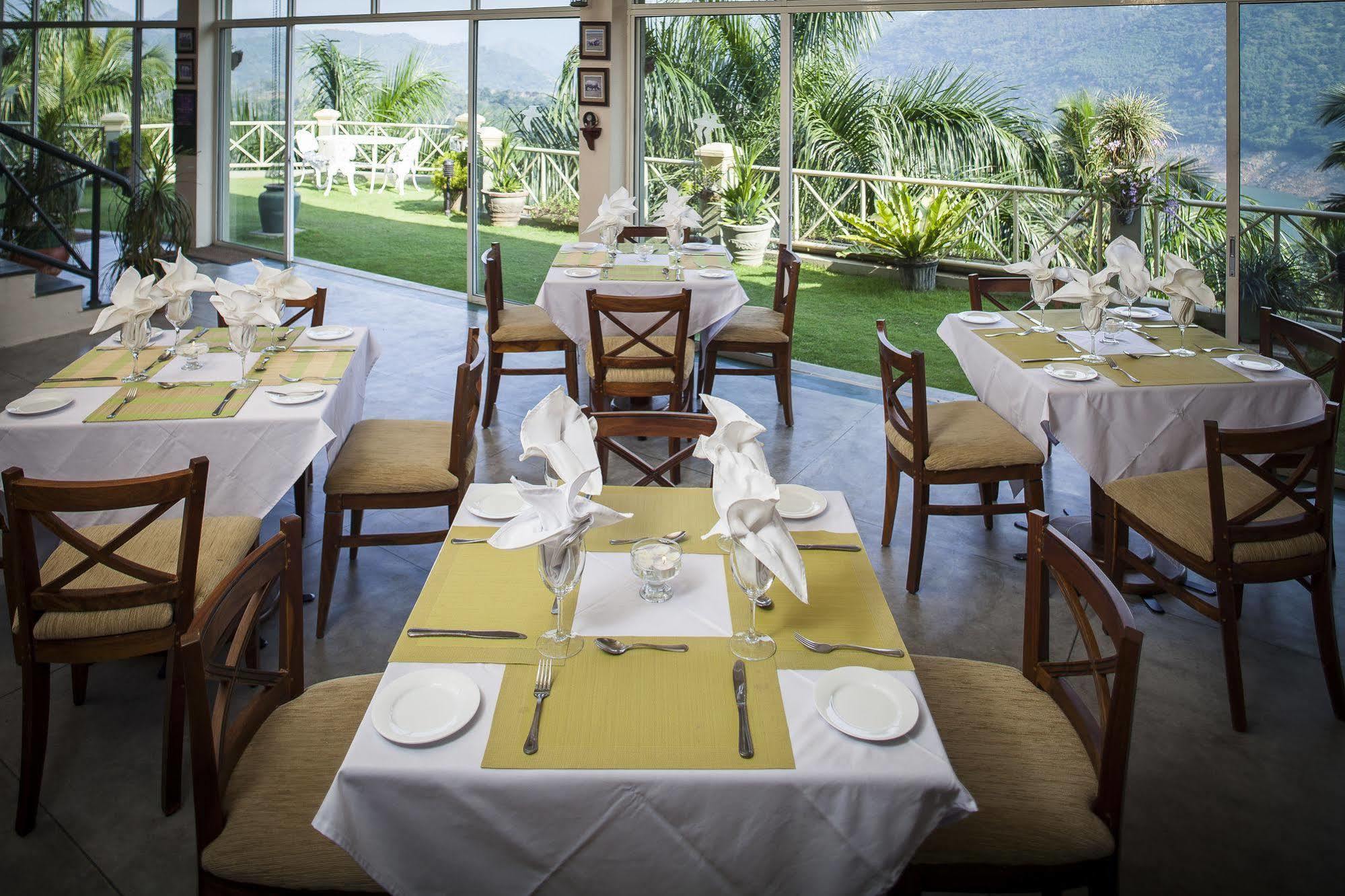 Albatross Boutique Villa Kandy Eksteriør billede